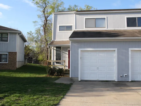 1505 Casey Ct, Leavenworth, KS 66048