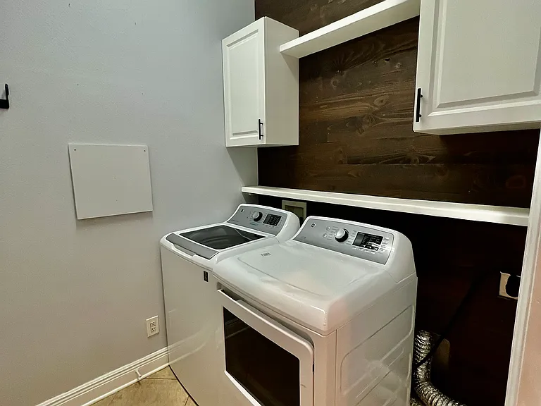 7926 Stoney Hill Dr — Photo 7