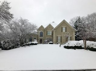 5940 Whitestone Ln, Suwanee, GA 30024