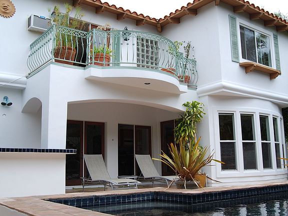 Back Yard Pool & Spa