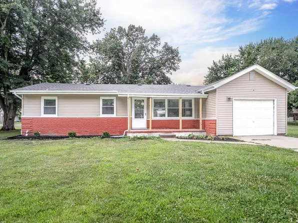 217 Edwin St, Brighton, IL 62012