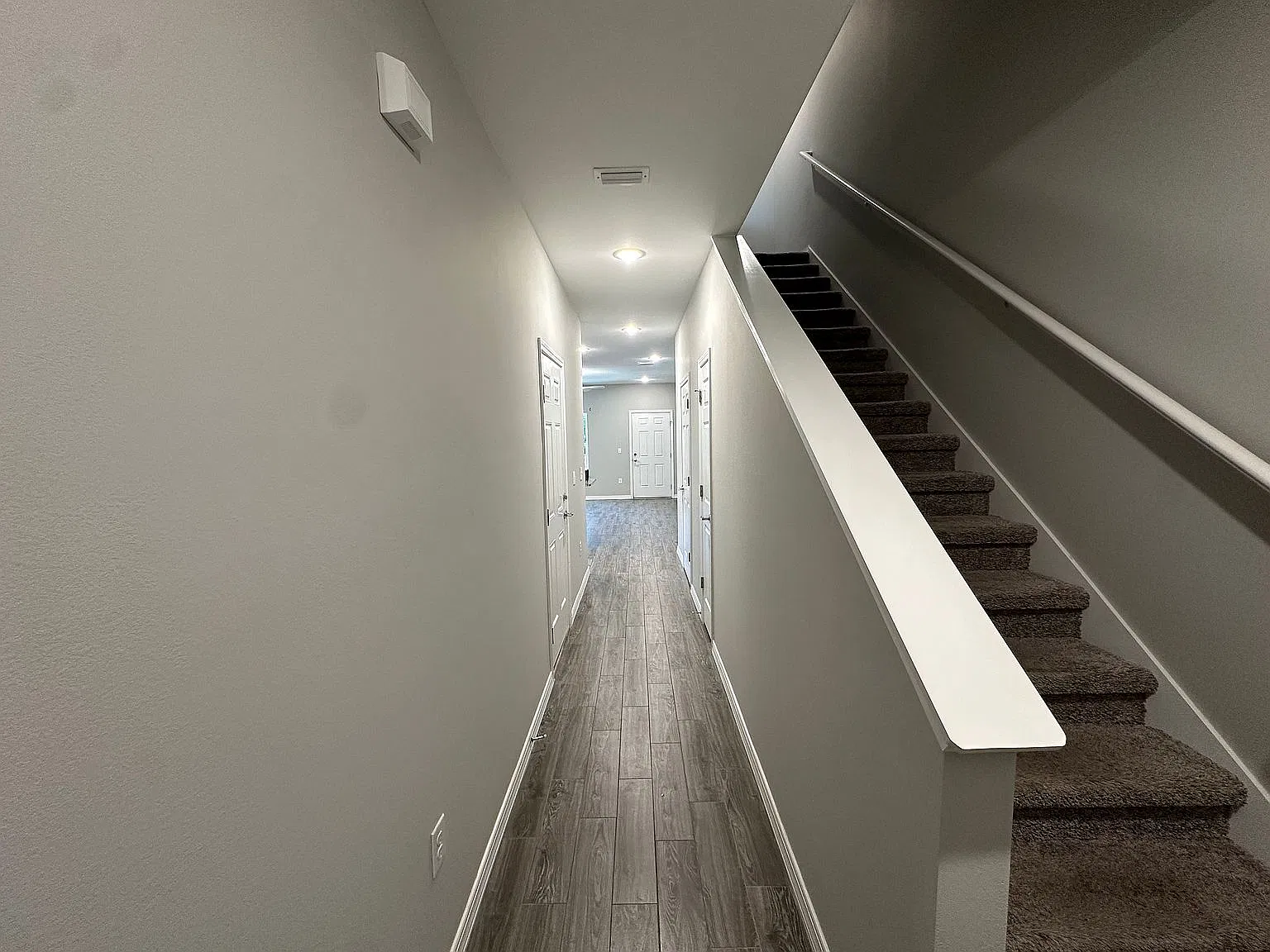 3 bed, 2.5 bath, 1440 sqft, $1,850 — Photo 4
