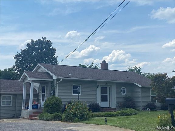 4th image of 2106 Forest Lake Dr