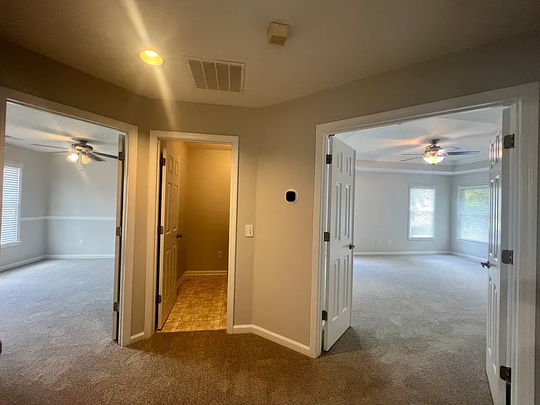 365 Tumbling Creek Dr — Photo 27