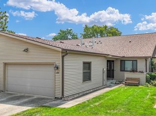 1203 Lancaster Dr, Champaign, IL 61821