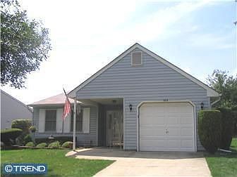 1st image of 323 Hilltop Ln E