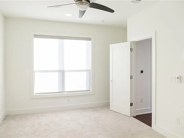 3415 Dalton St #B — Photo 20