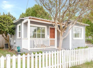 876 Summerfield Rd, Santa Rosa, CA 95405