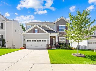 5110 Waterloo Dr, Tega Cay, SC 29708