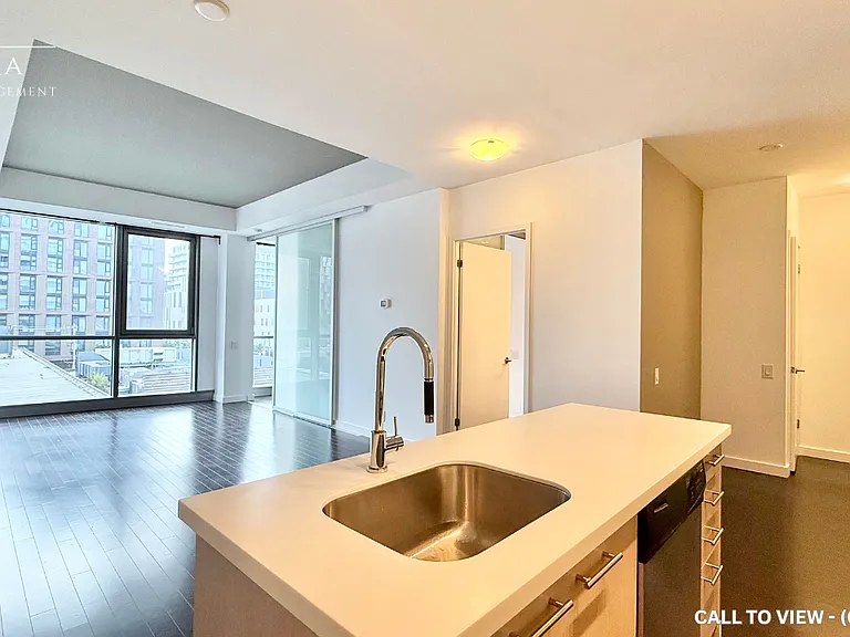 390 Cherry St #304 — Photo 3