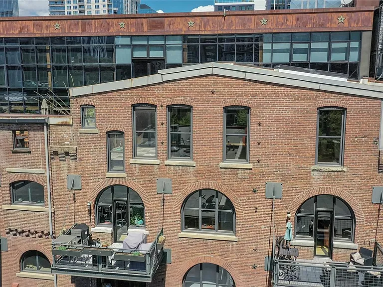 1720 Wynkoop St #411 — Photo 49