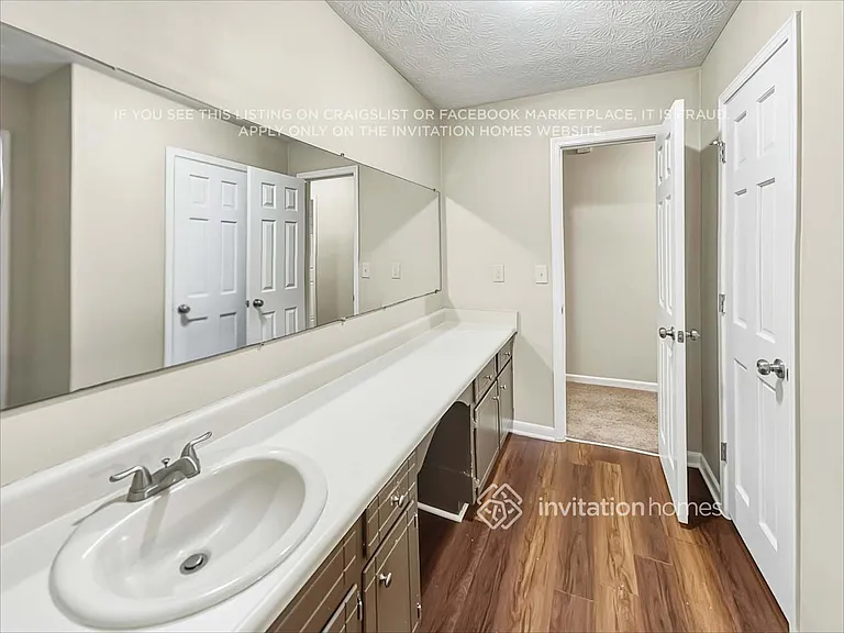 1597 Holly Brook Rd — Photo 6