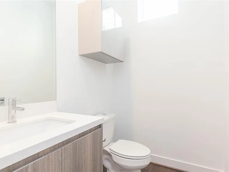 5868 E Post Oak Ln — Photo 9