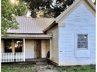 324 Gilmer St, Cartersville, GA 30120