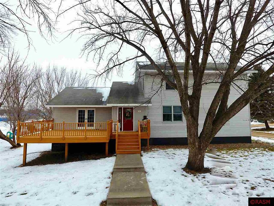 1st image of 410 E 2nd St