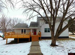 410 E 2nd St, Janesville, MN 56048