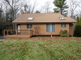 32 Glenview Ave, Southbridge, MA 01550