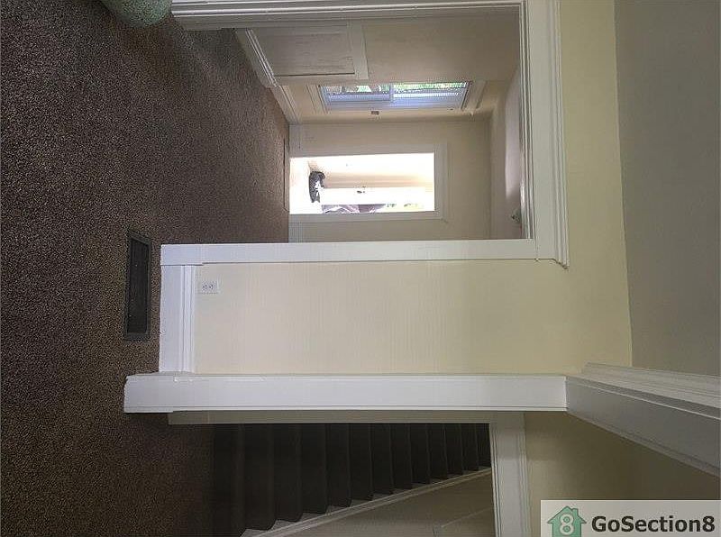 2nd image of 418 Morrison Ave