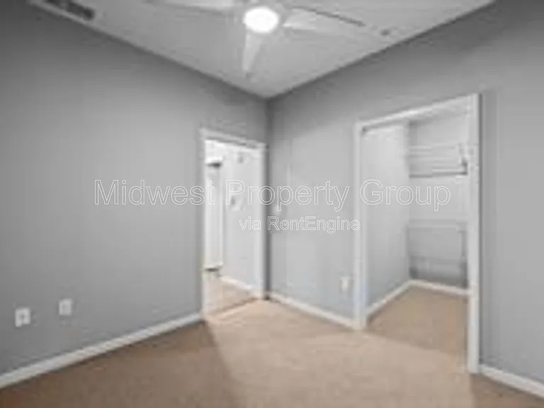 4100 Lindell Blvd #201 — Photo 9