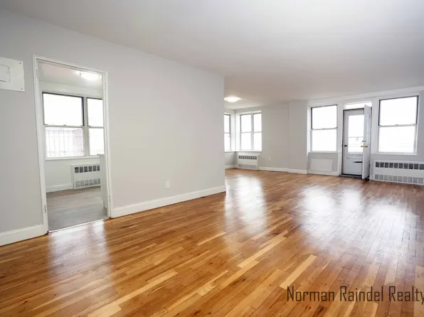 117-12 Ocean Pm image 1 of 40