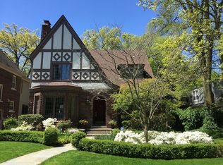 677 Lincoln Rd, Grosse Pointe, MI 48230