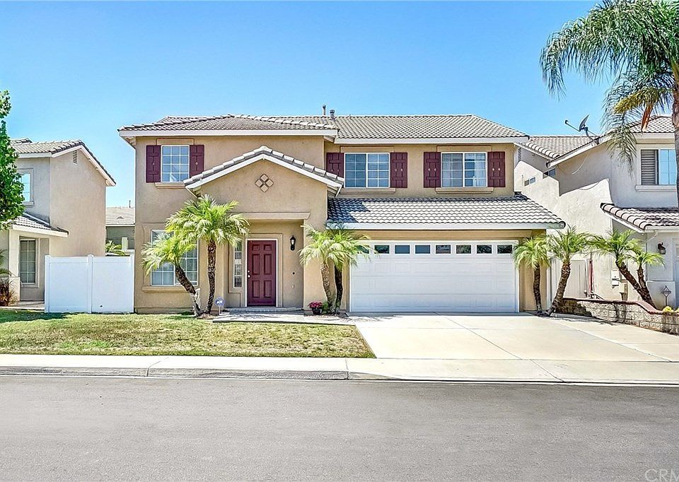 1st image of 16688 Mesa Oak Ave