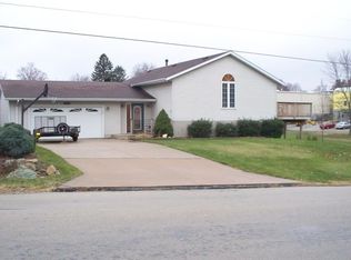 508 10th Ave, Orion, IL 61273