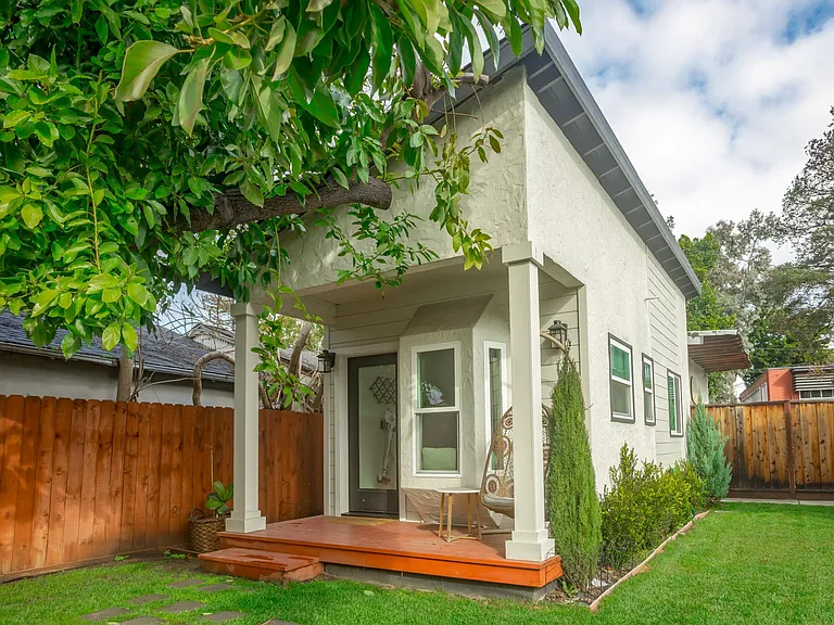 45 Clayton Ave #A — Photo 2