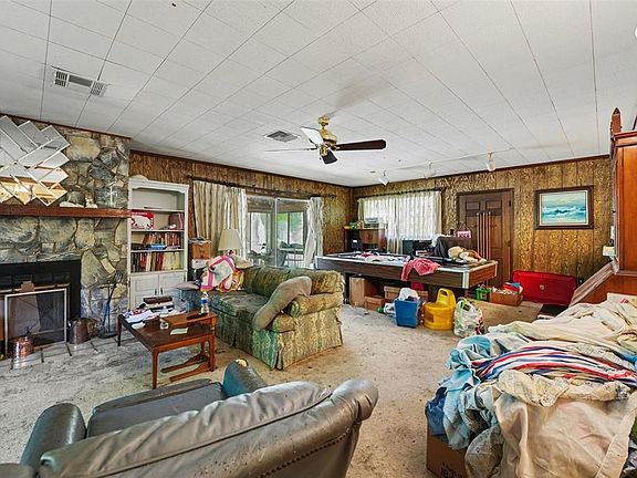3rd image of 6730 Estate Rd