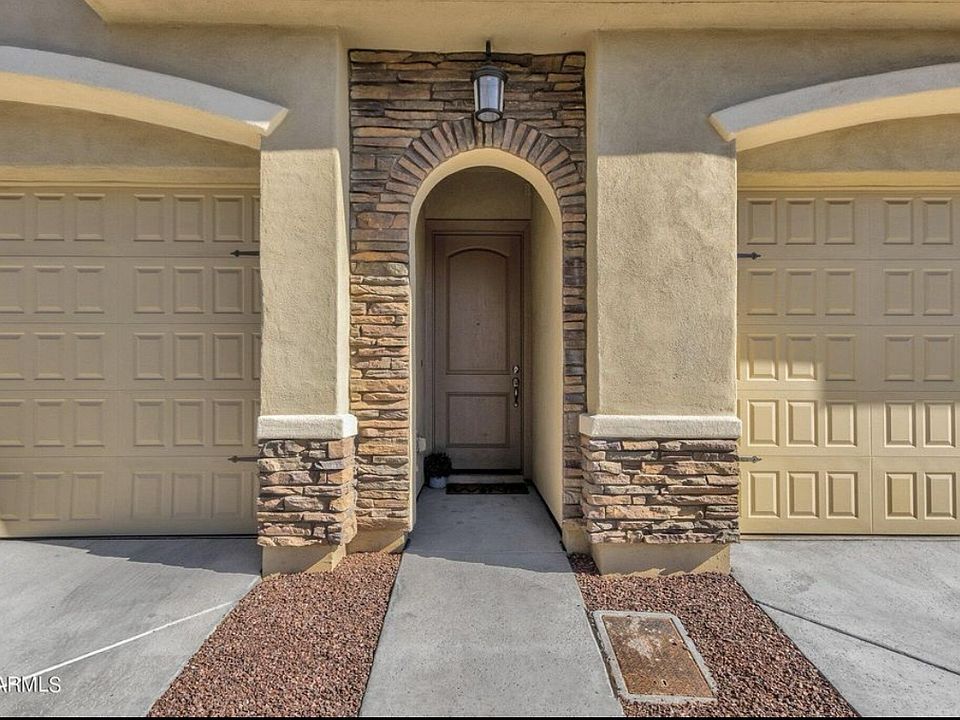 1st image of 8969 N 8th Dr