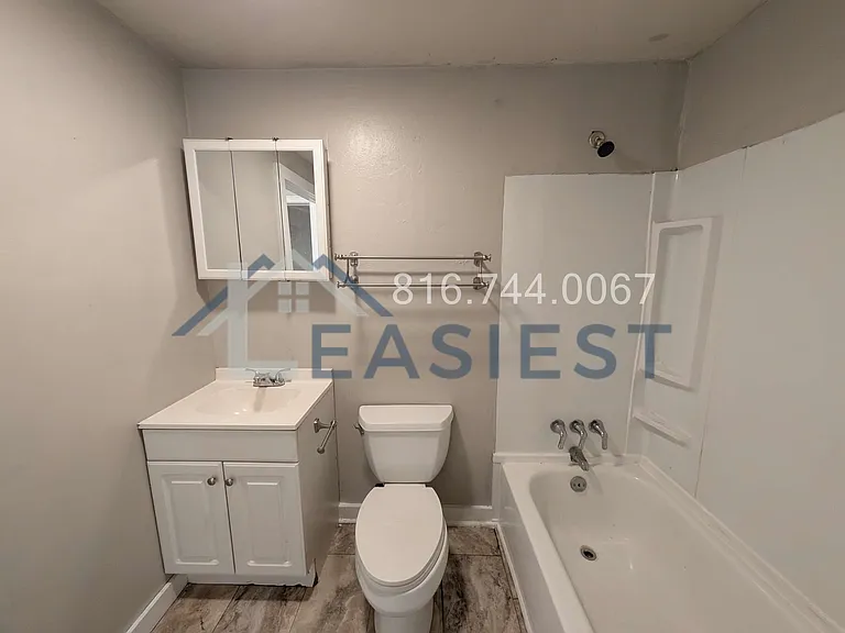 1828 S 16th St — Photo 14