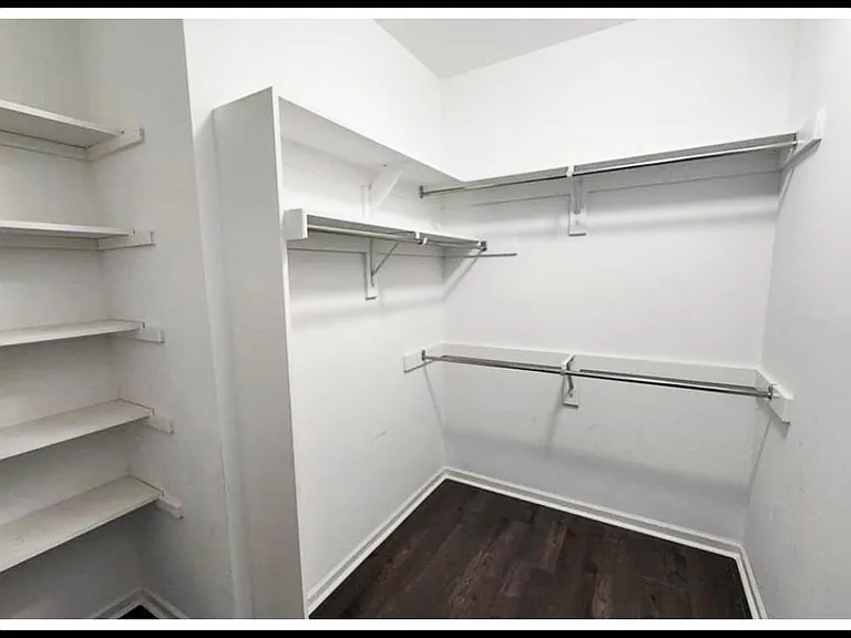 4405 Turnworth Arch — Photo 10