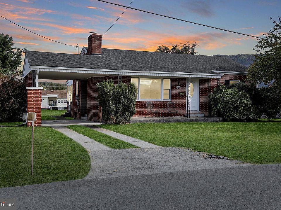 1st image of 335 Royal Ave