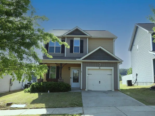 198 Balboa Pkwy, Clayton, NC 27520