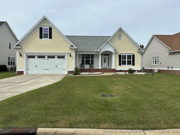 2912 Eaglecrest Ln, Fayetteville, NC 28306