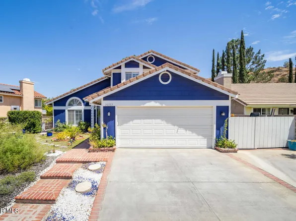 22237 Birmingham Pl, Santa Clarita, CA 91350