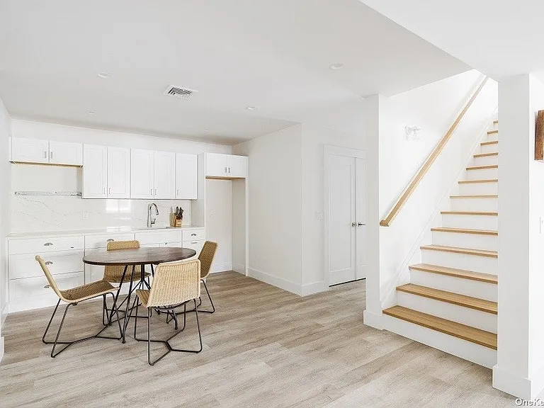 650 Pine Ave — Photo 29