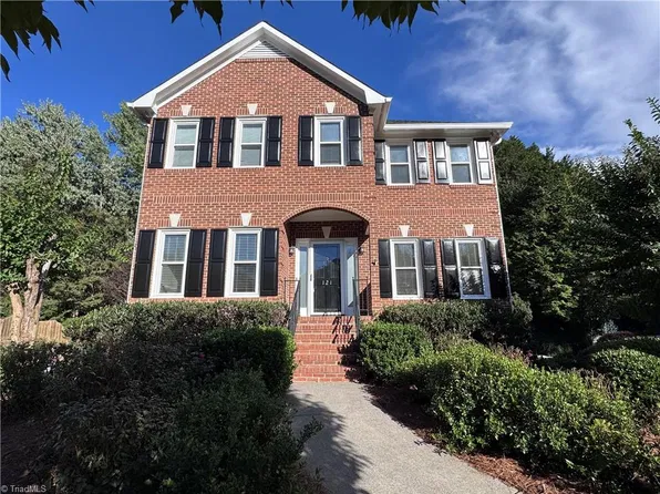 121 Bradford Place Ln, Lewisville, NC 27023