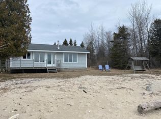 435 Wickman Dr, Washington Island, WI 54246