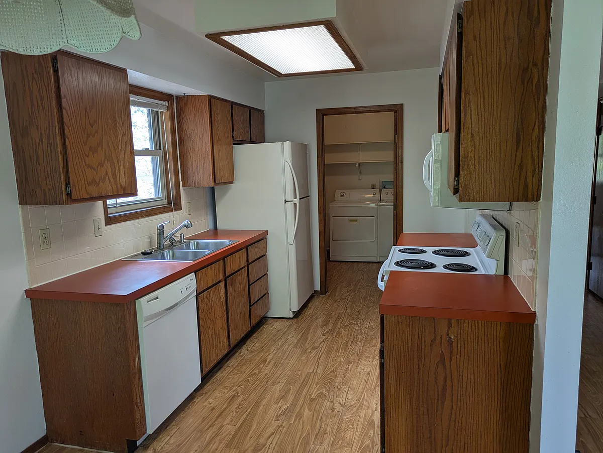 Kitchen is the same as #4, but #4 has black appliances. Updated pictures will be posted after move-out - 1345 Sumner St #4