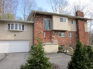 231 Canterbury Rd, White Plains, NY 10607