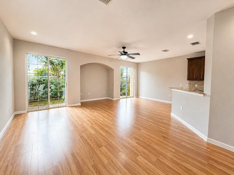 7001 Interbay Blvd #1-123 — Photo 5