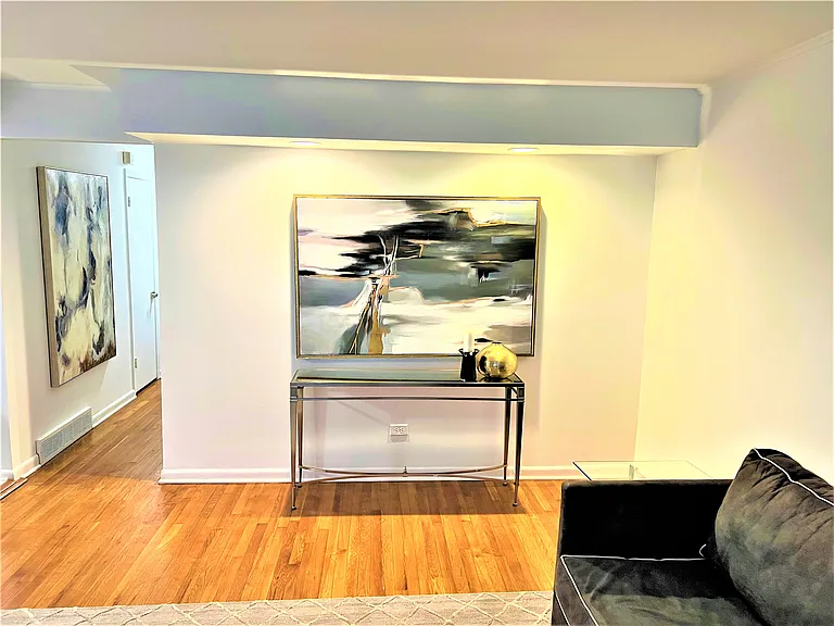 14434 Avalon Ave — Photo 3