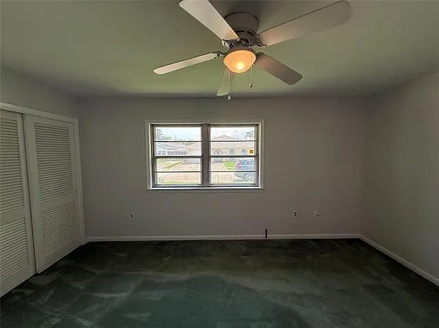 420 E William David Pkwy — Photo 21