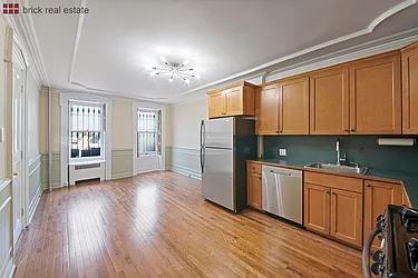 Rented by Brick Real Estate