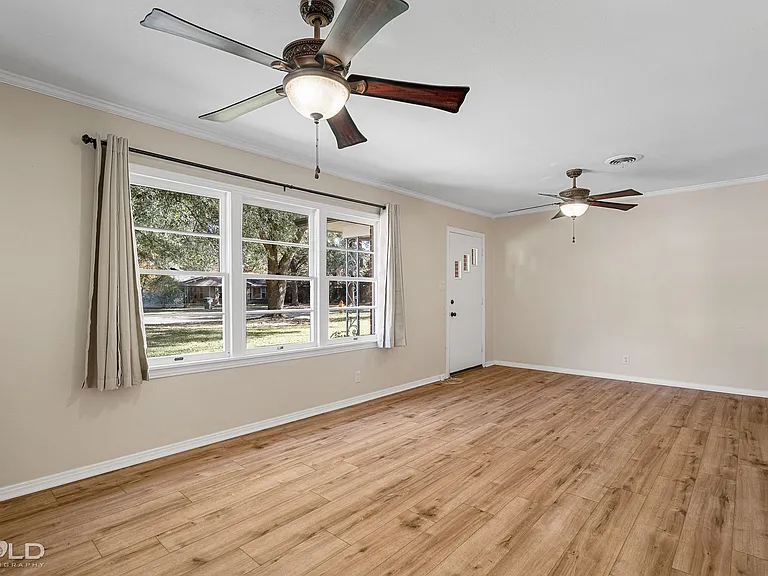 8920 Acacia Ln — Photo 8