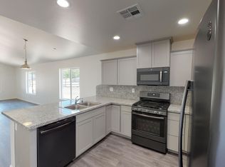 18061 Bold Venture Dr, Tehachapi, CA 93561