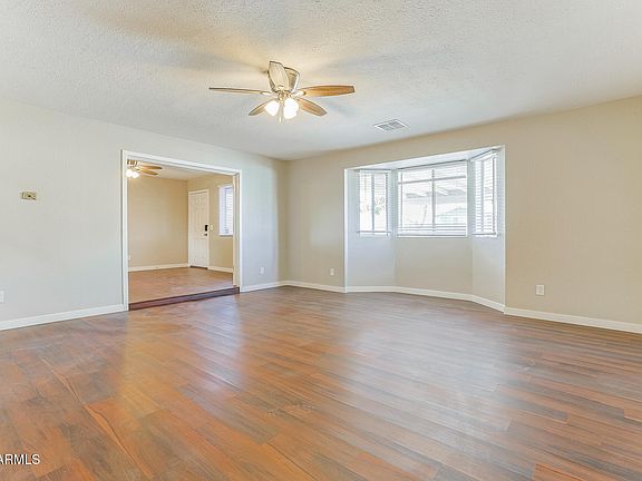 5th image of 707 N 92ND Place