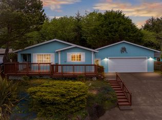 365 NE 70th Dr, Newport, OR 97365