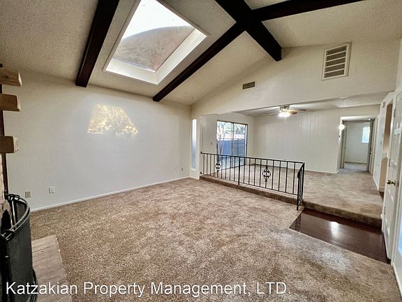 5th image of 6302 N Grigsby Pl
